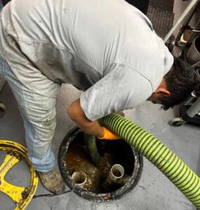 grease trap pumping chicago