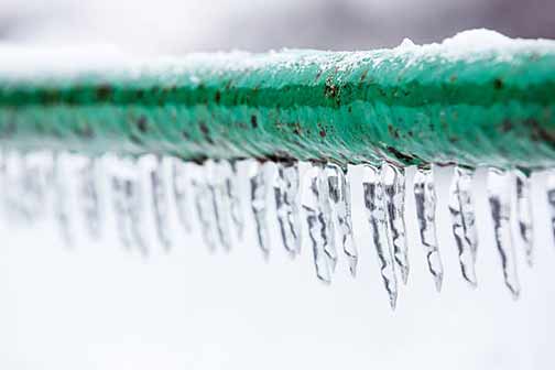 how hot water jetting is the Best Solution for Frozen Pipes